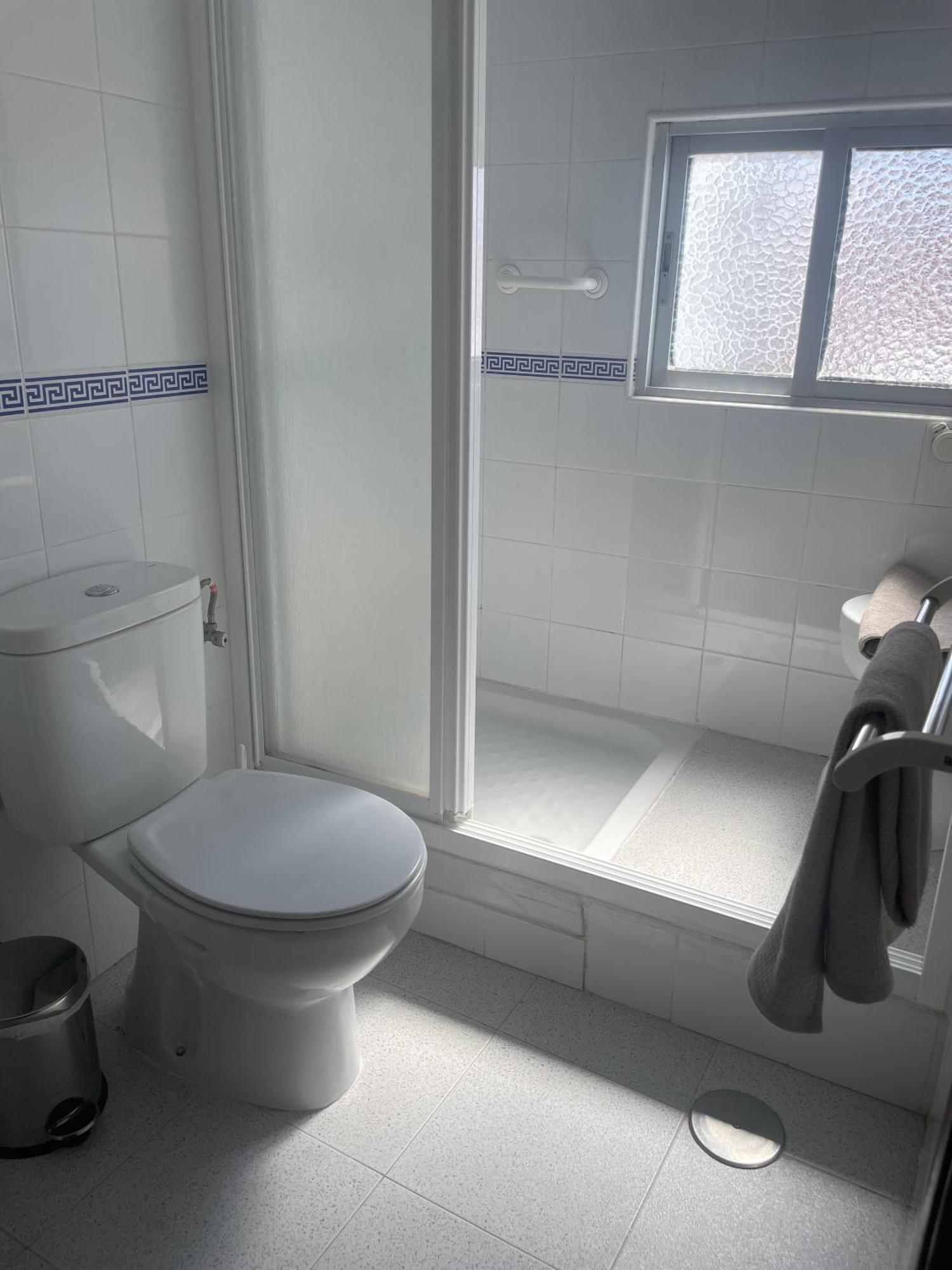 Apartamentos Lucero De Europa การ์โมนา ภายนอก รูปภาพ