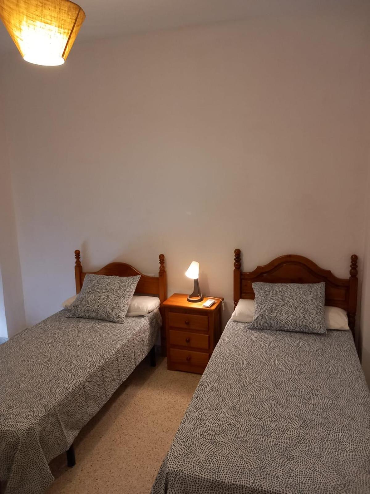 Apartamentos Lucero De Europa การ์โมนา ภายนอก รูปภาพ